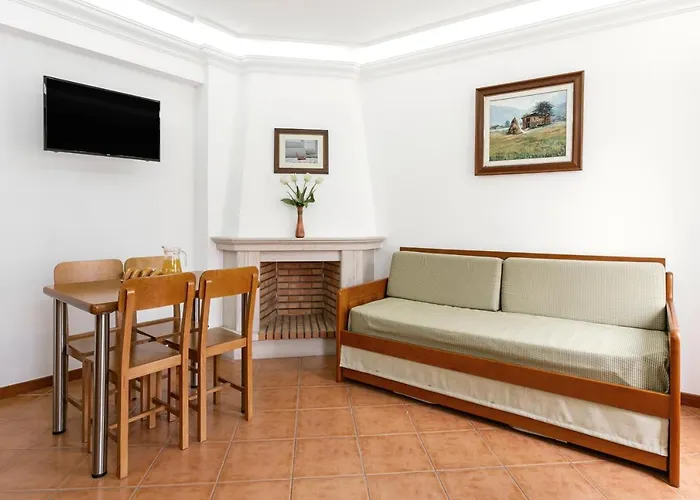 Village House 나자레