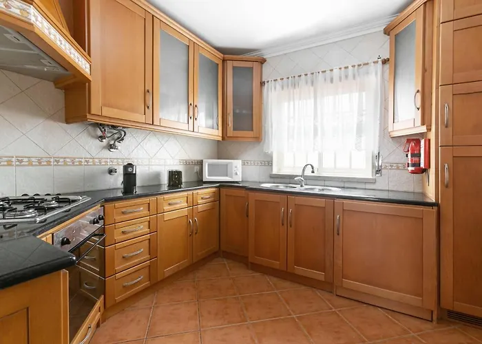 Village House * 나자레