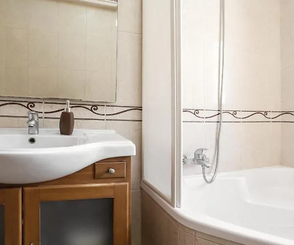 Village House 아파트 나자레